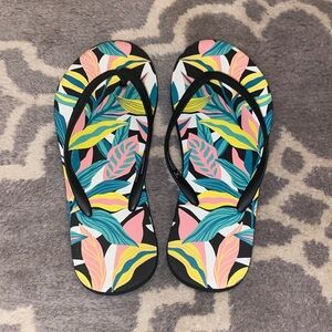 Shade & Shore Flip-flops - 5 (L) - Multi Color